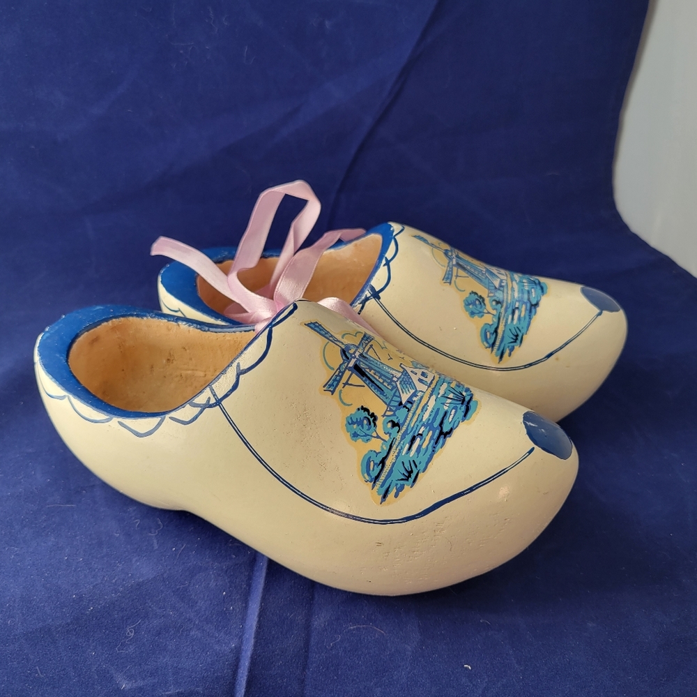 Holland Dutch Blue White Wooden Shoes Clogs / Shoes Windmills Vintage Unisex
